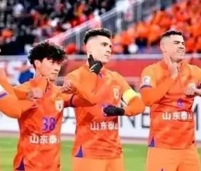 开云-关于埃因霍温训练开放日；集结日战术微调引欢呼；欧篮联在即；控场能力受关注的信息