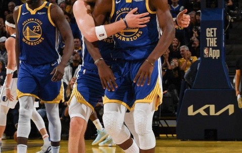 开云体育-巴特勒回归赛场，精彩发挥首场状态亮眼，日本队观众沸腾！的简单介绍