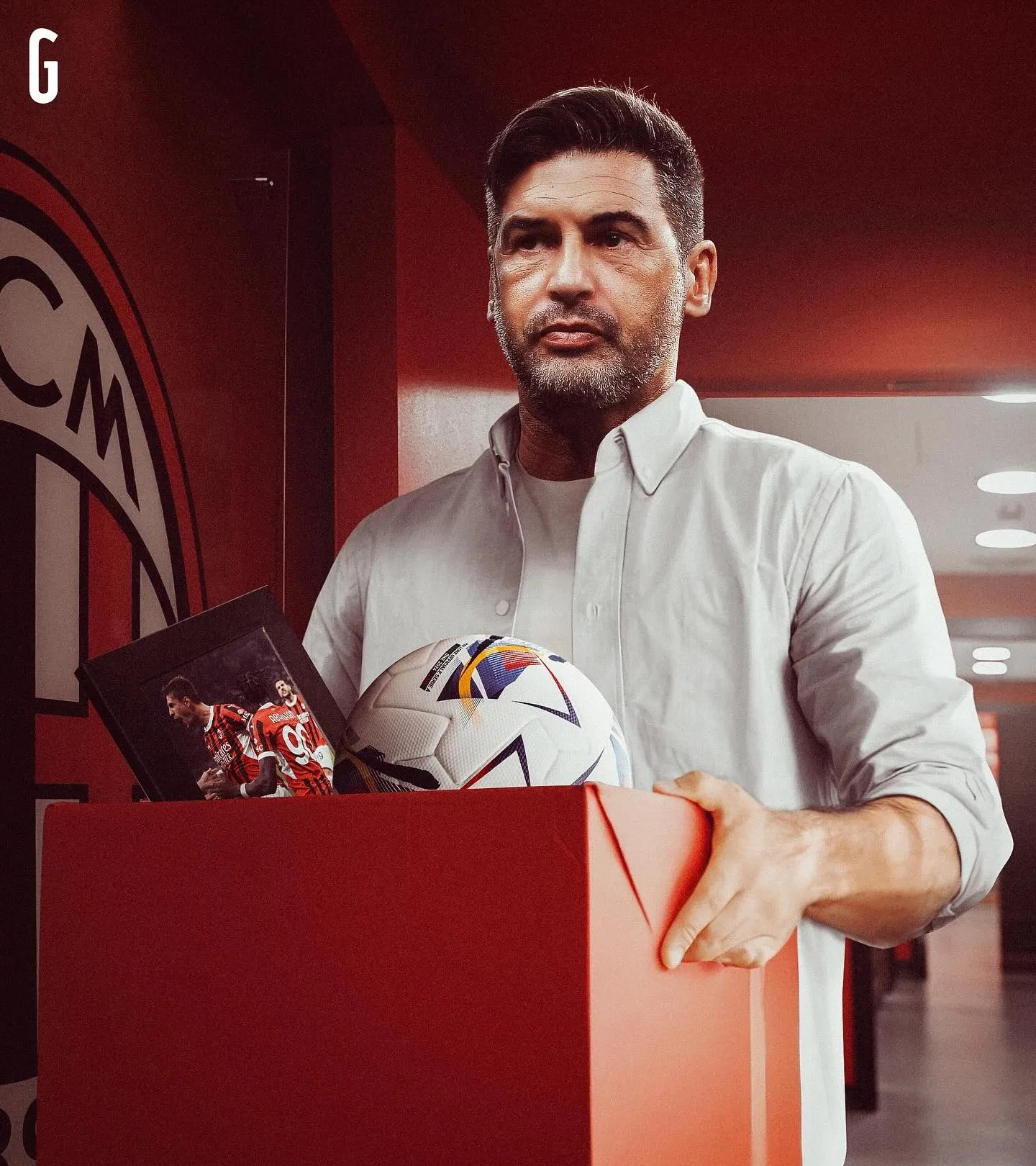 AC米兰发布备战花絮,赛前完成体检,荷甲任务艰巨,官宣口径保持一致 AC米兰发布备战花絮,赛前完成体检,荷甲任务艰巨,官宣口径保持一致