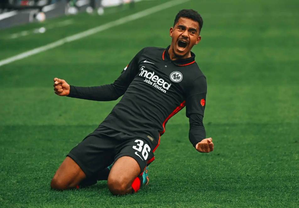 举重总决赛上演强强对话,庐州貔貅队鏖战雪域灰熊队,多点开花奏效;锋线火力回暖的简单介绍 举重总决赛上演强强对话,庐州貔貅队鏖战雪域灰熊队,多点开花奏效;锋线火力回暖的简单介绍