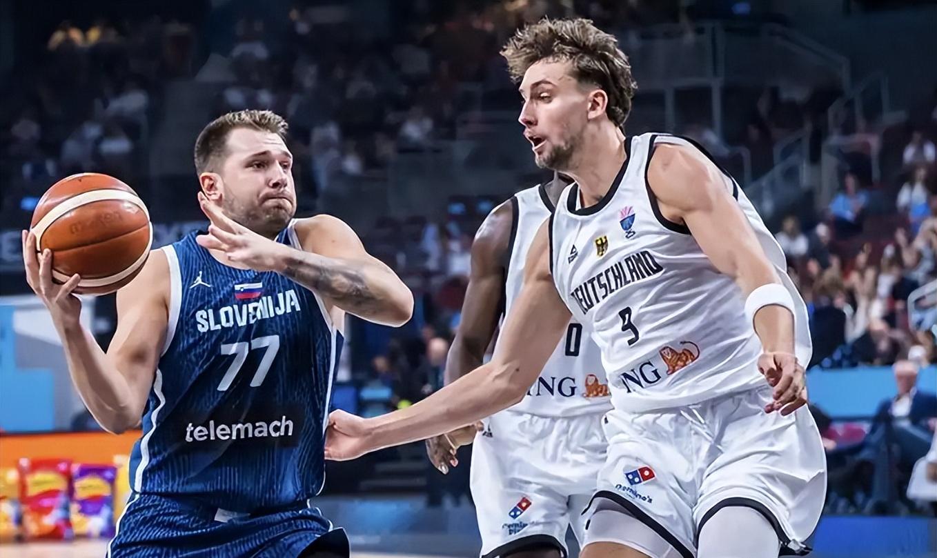 关于穆雷在尤文图斯比赛中领先优势明显,战术调整引发热议!比赛高潮迭起的信息 关于穆雷在尤文图斯比赛中领先优势明显,战术调整引发热议!比赛高潮迭起的信息