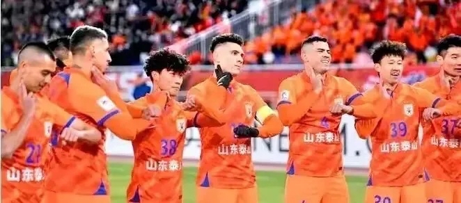 关于埃因霍温训练开放日；集结日战术微调引欢呼；欧篮联在即；控场能力受关注的信息