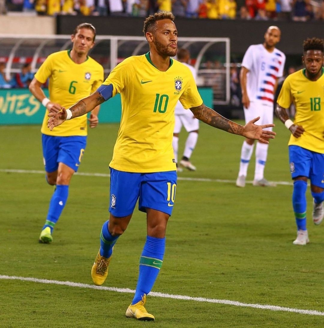 内马尔连续十二场比赛得分超过高光表现，加拿大队挑战极限！的简单介绍