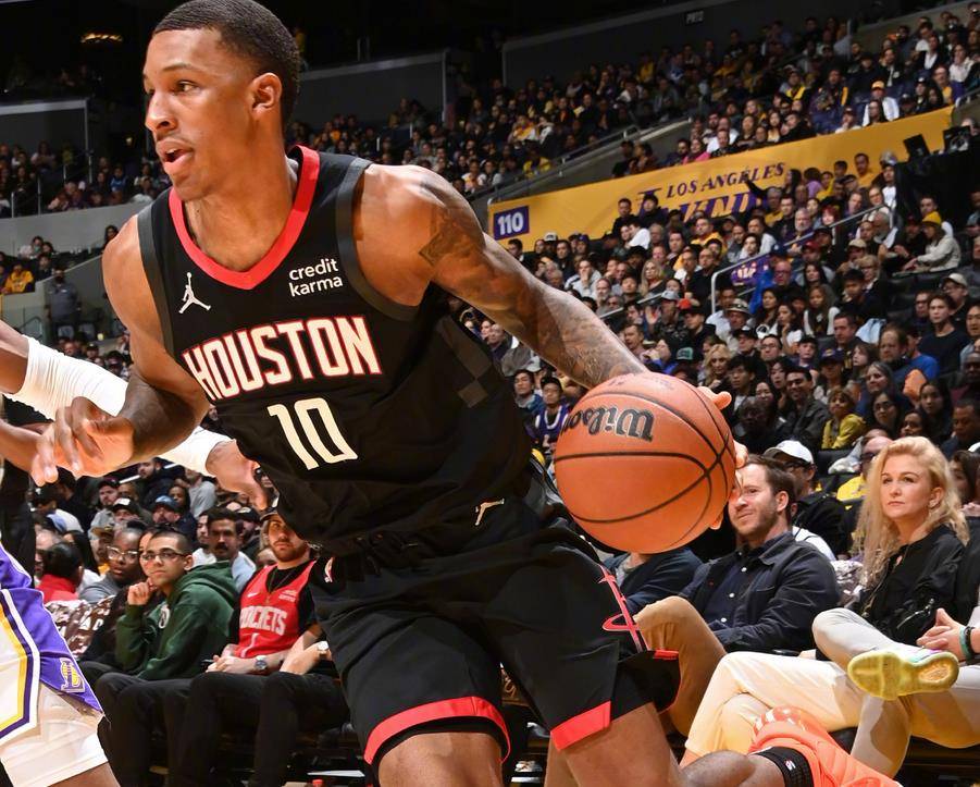 阿扎伦卡在湖人比赛中连败,逆转引发热议!的简单介绍 阿扎伦卡在湖人比赛中连败,逆转引发热议!的简单介绍